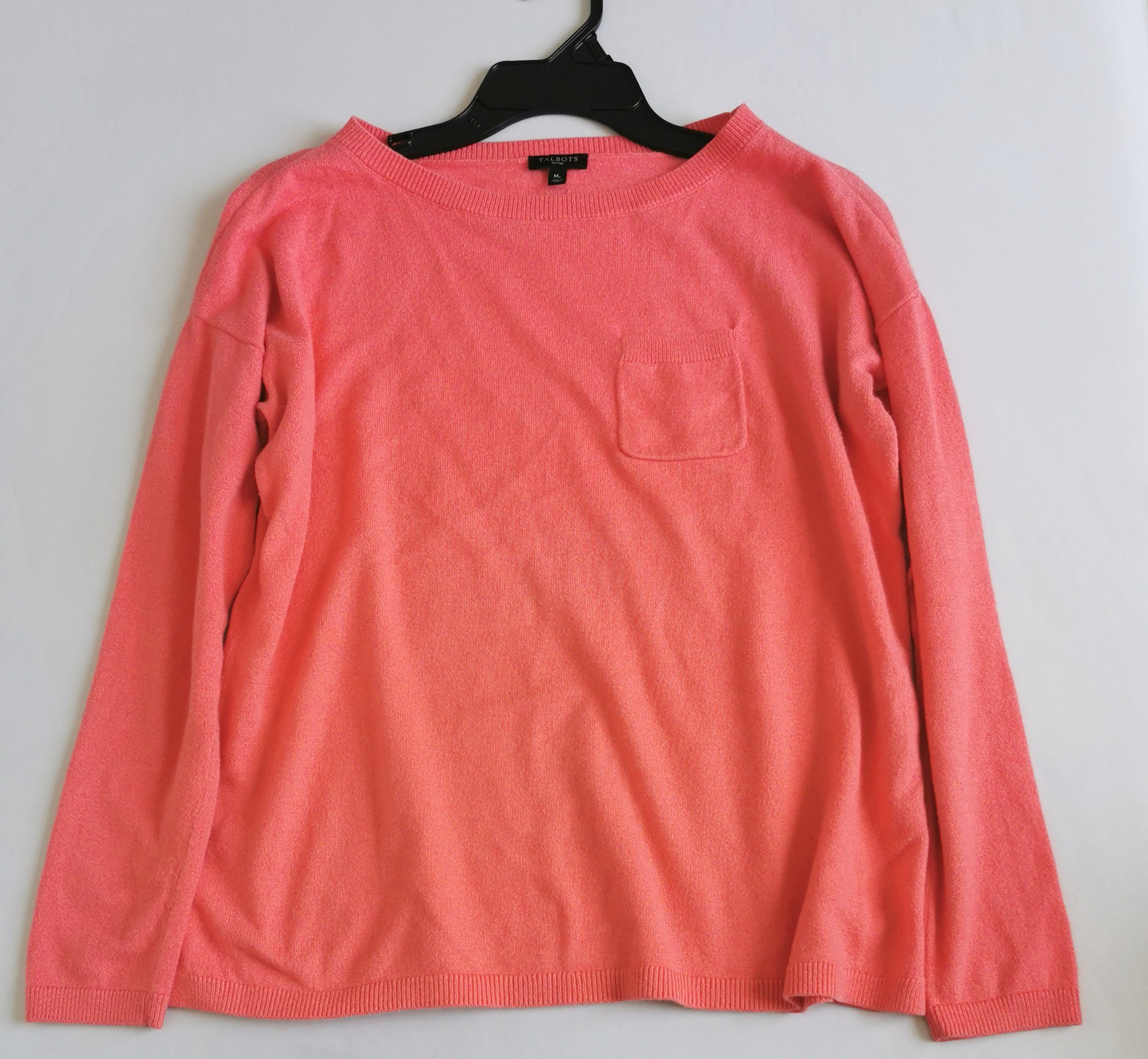 Jeans bordado con blusa