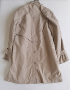 Chaqueta larga con gorro removible