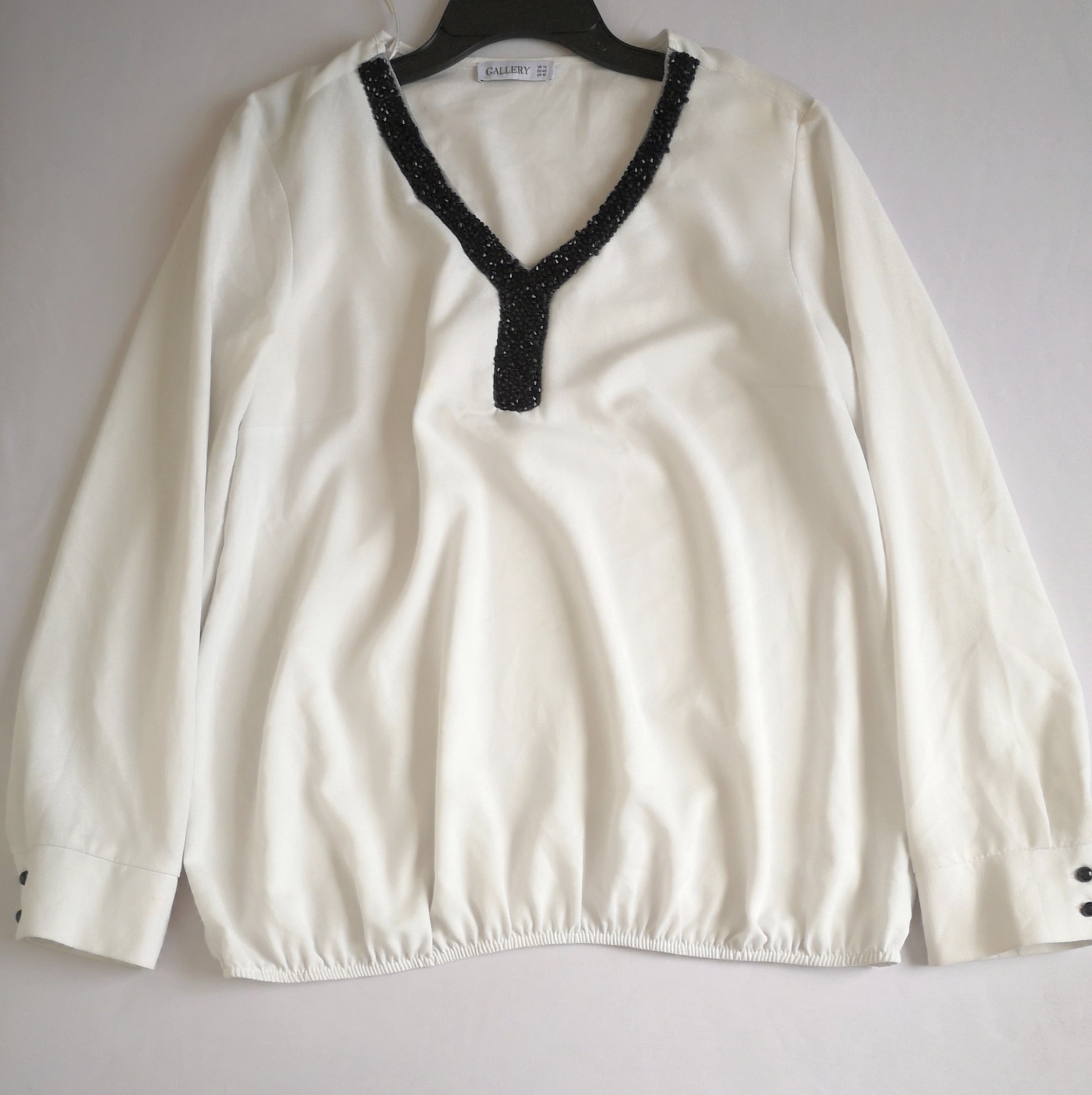 Blusa bordada del cuello ❤️