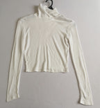 Blusa corta y falda con botones adelante