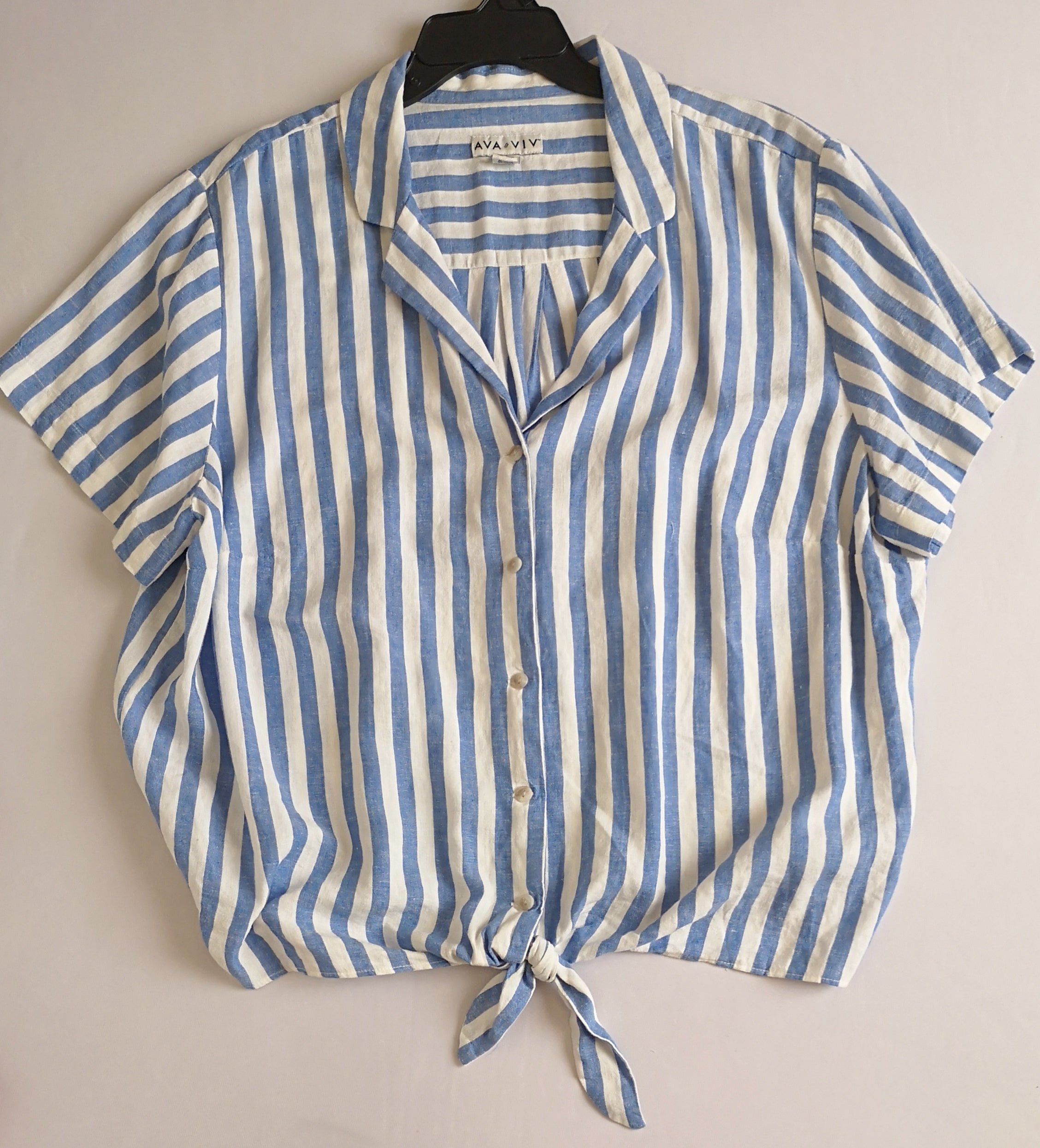 Blusa con nudo