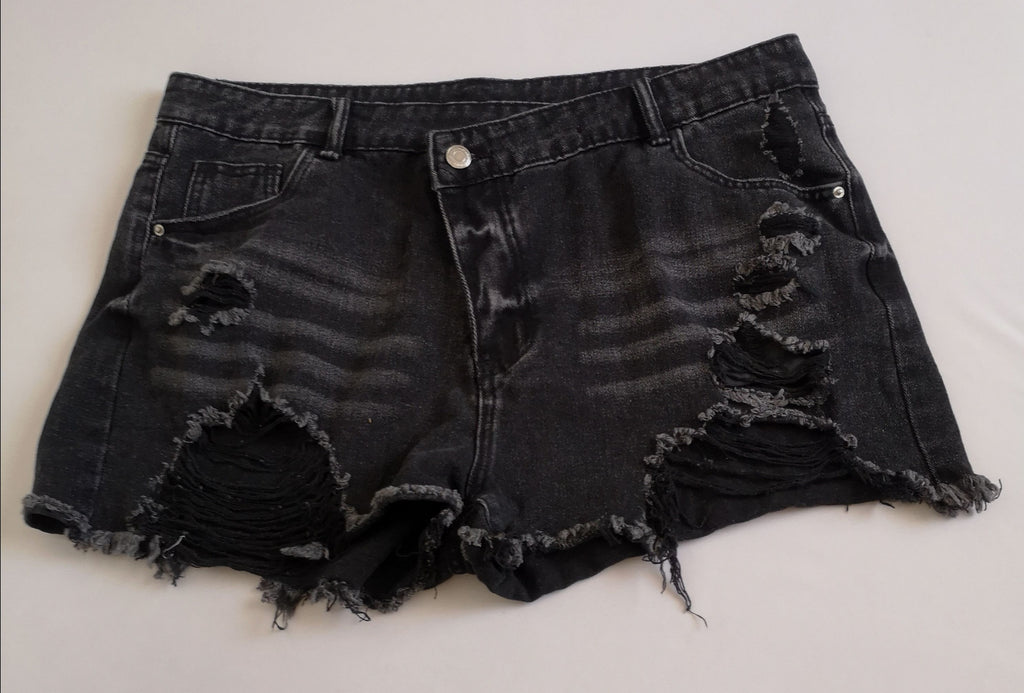 Sueter con short rasgado