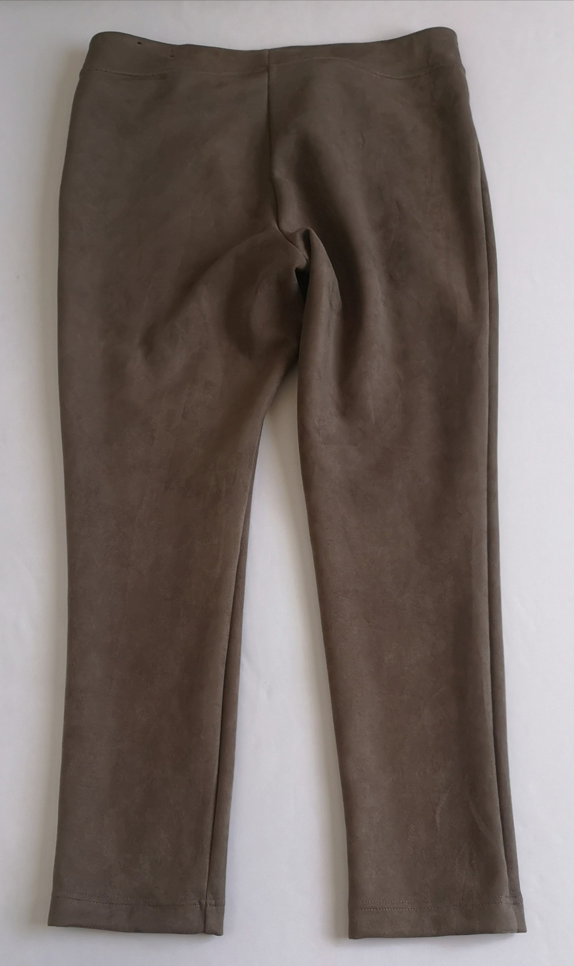 Blusa cuello alto con pantalón tela piel de durazno