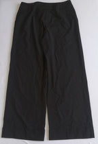 Pantalón tipo palazzo con blusa tejida