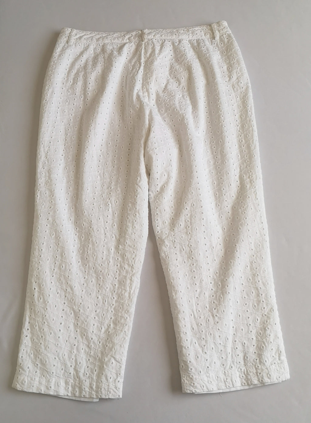 Pantalón bordado inglés con blusa con olanes  ❤️
