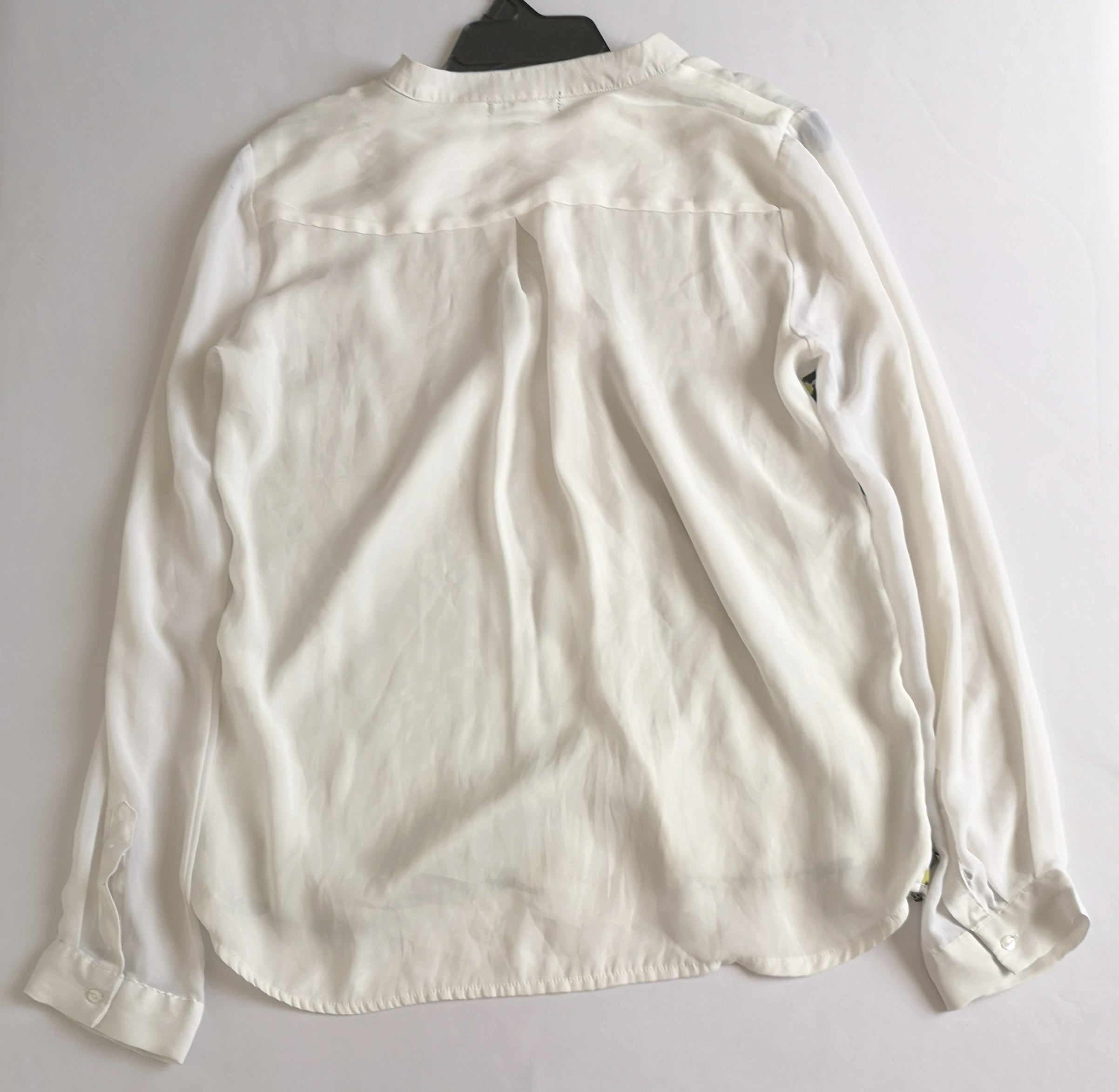 Palazzo traslapado con blusa de chifon