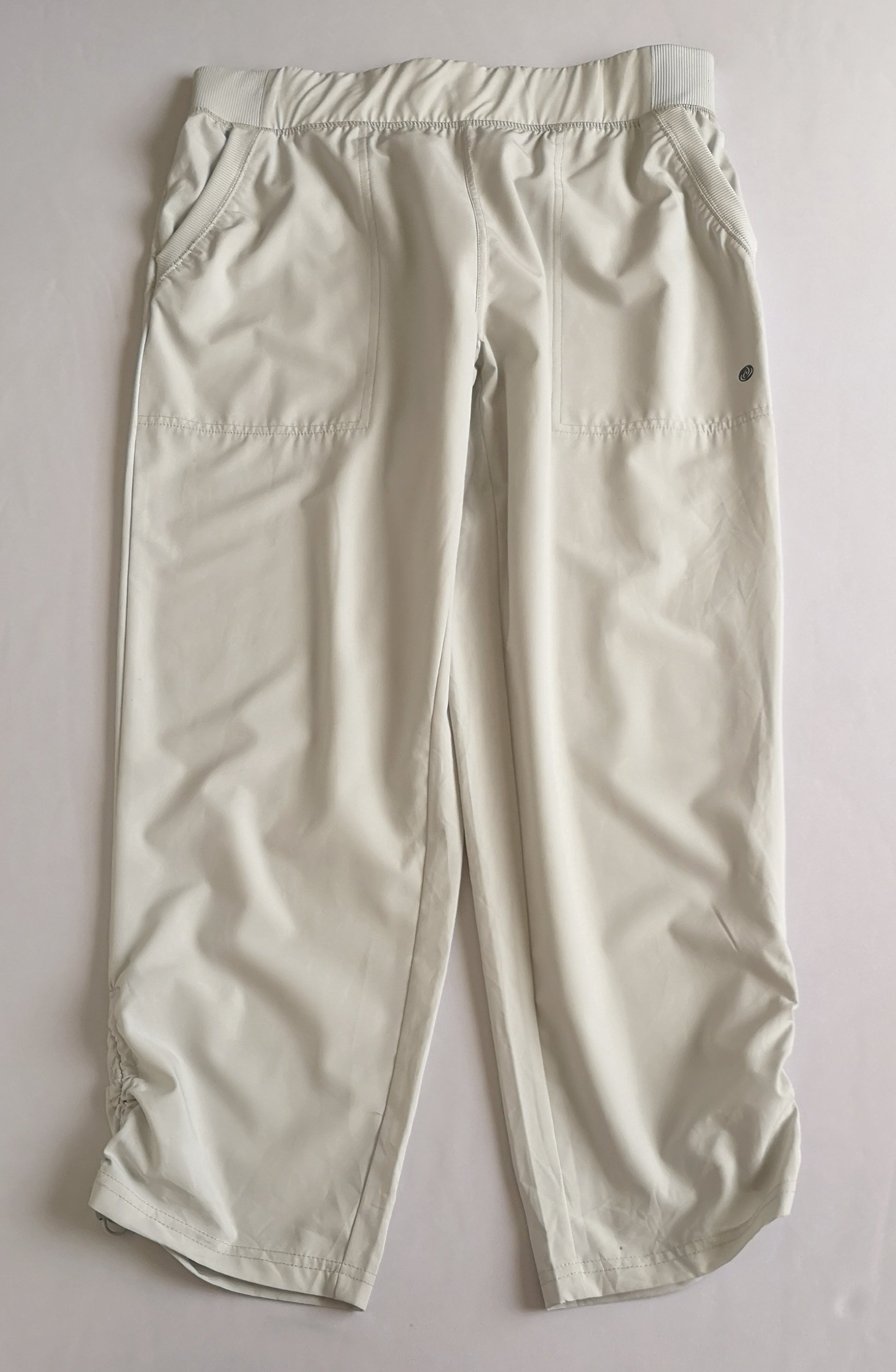 Blusa estilo ancho y pantalón tela suave