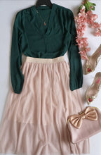Falda mid de tul con blusa manga larga