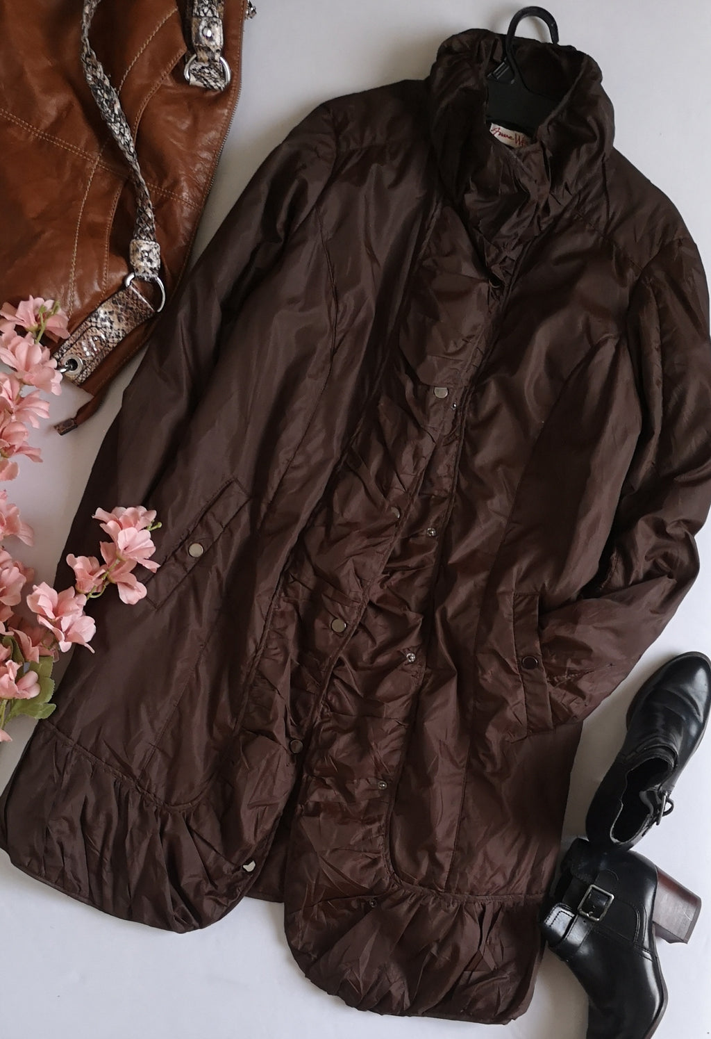 Abrigo tipo impermeable