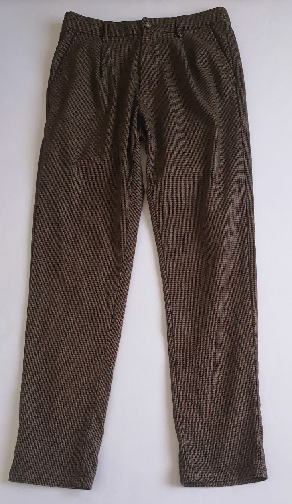 Pantalón jogger con blusa tela corrugada