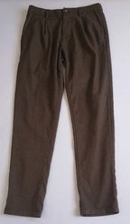 Pantalón jogger con blusa tela corrugada
