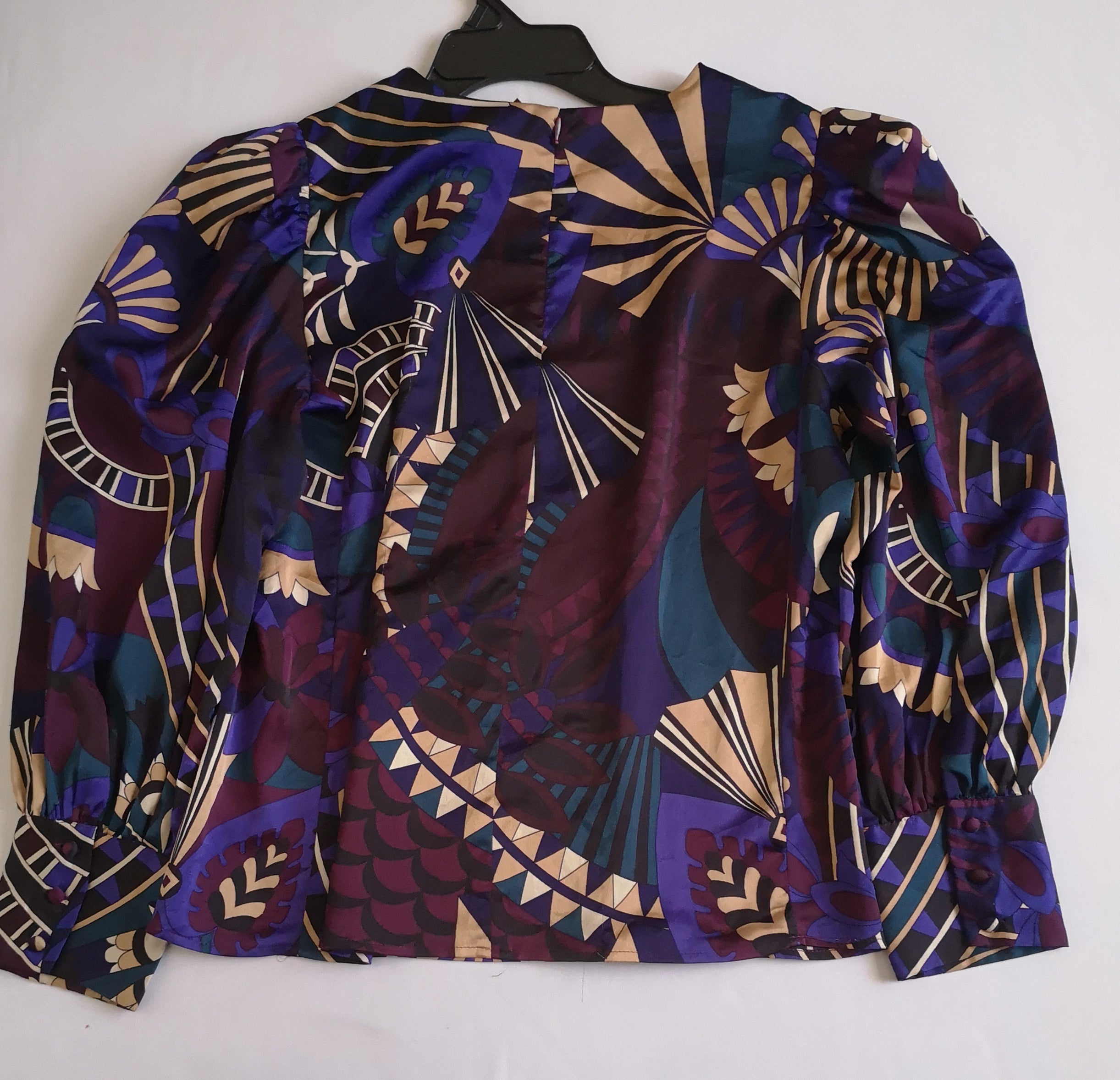 Falda nueva campana con blusa mangas bombachas