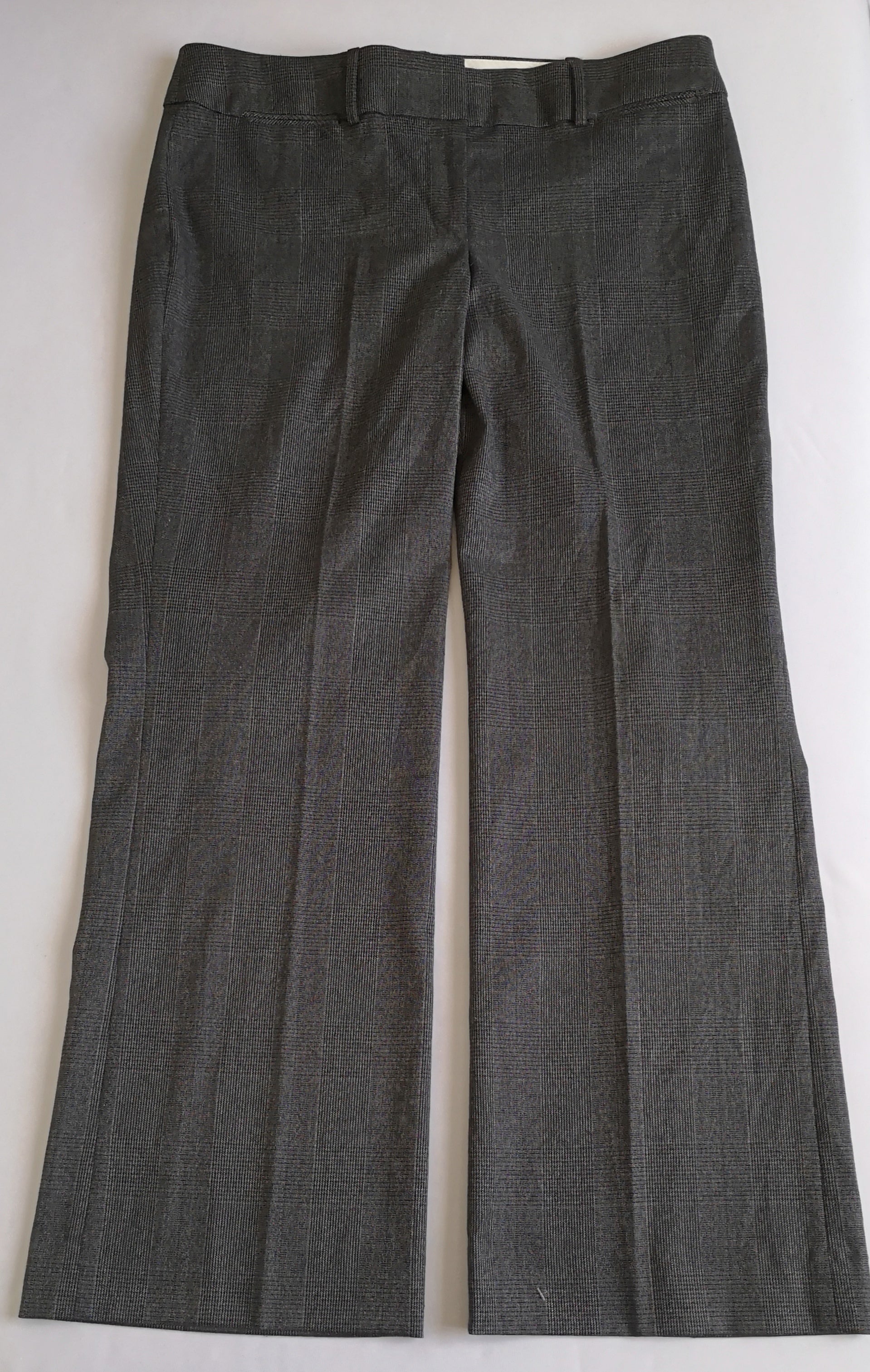 Pantalón formal nuevo con blusa acanalada ⚓