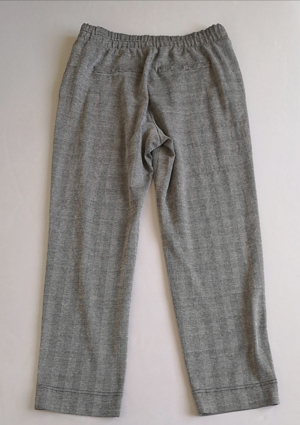 Pantalón tipo jogger con blusa cuello alto 💙