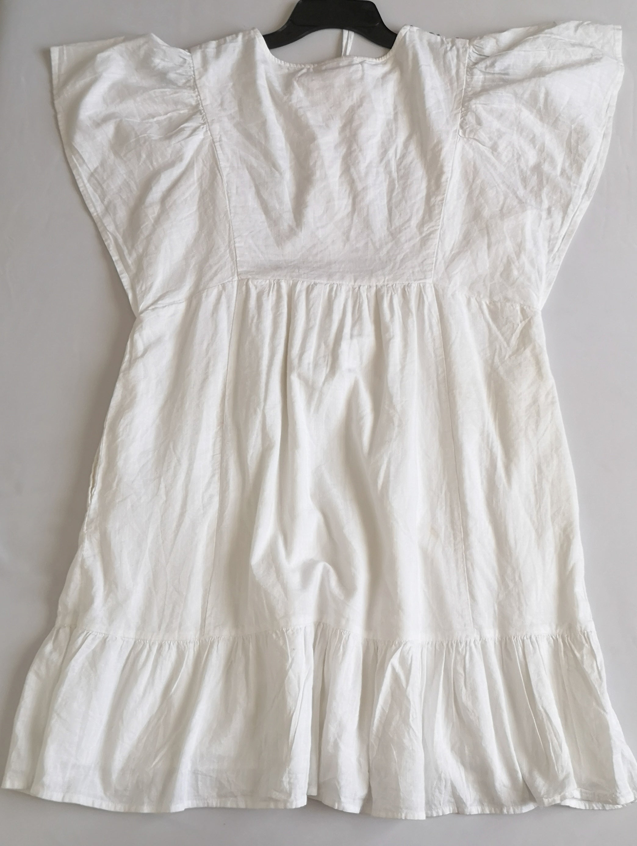 Vestido con bolsas a los lados