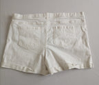 Short cintura alta con blusa bordada