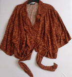 Blusa con nudo