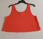 Blusa corta y falda con paletones