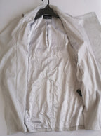 Gabardina asimétrica