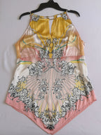 Blusa de seda con collar