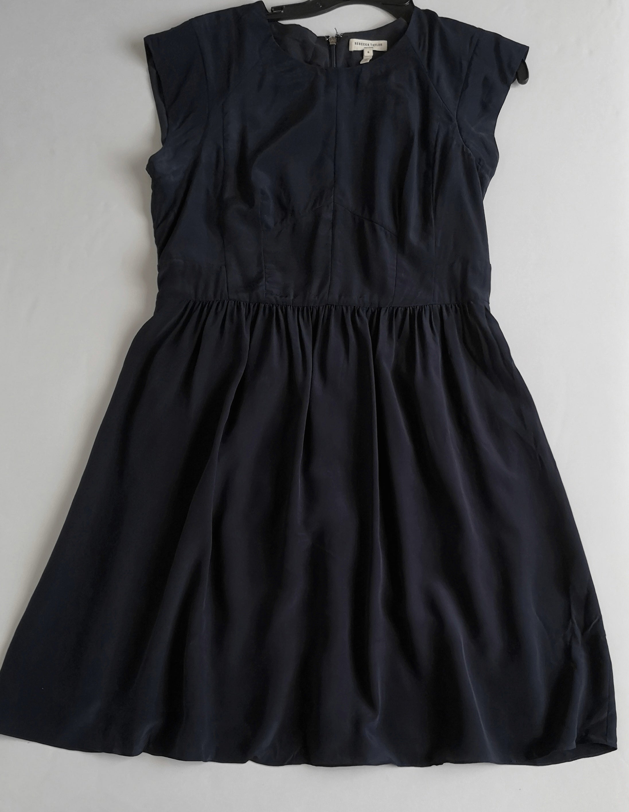 Vestido de seda manga corta ❤️