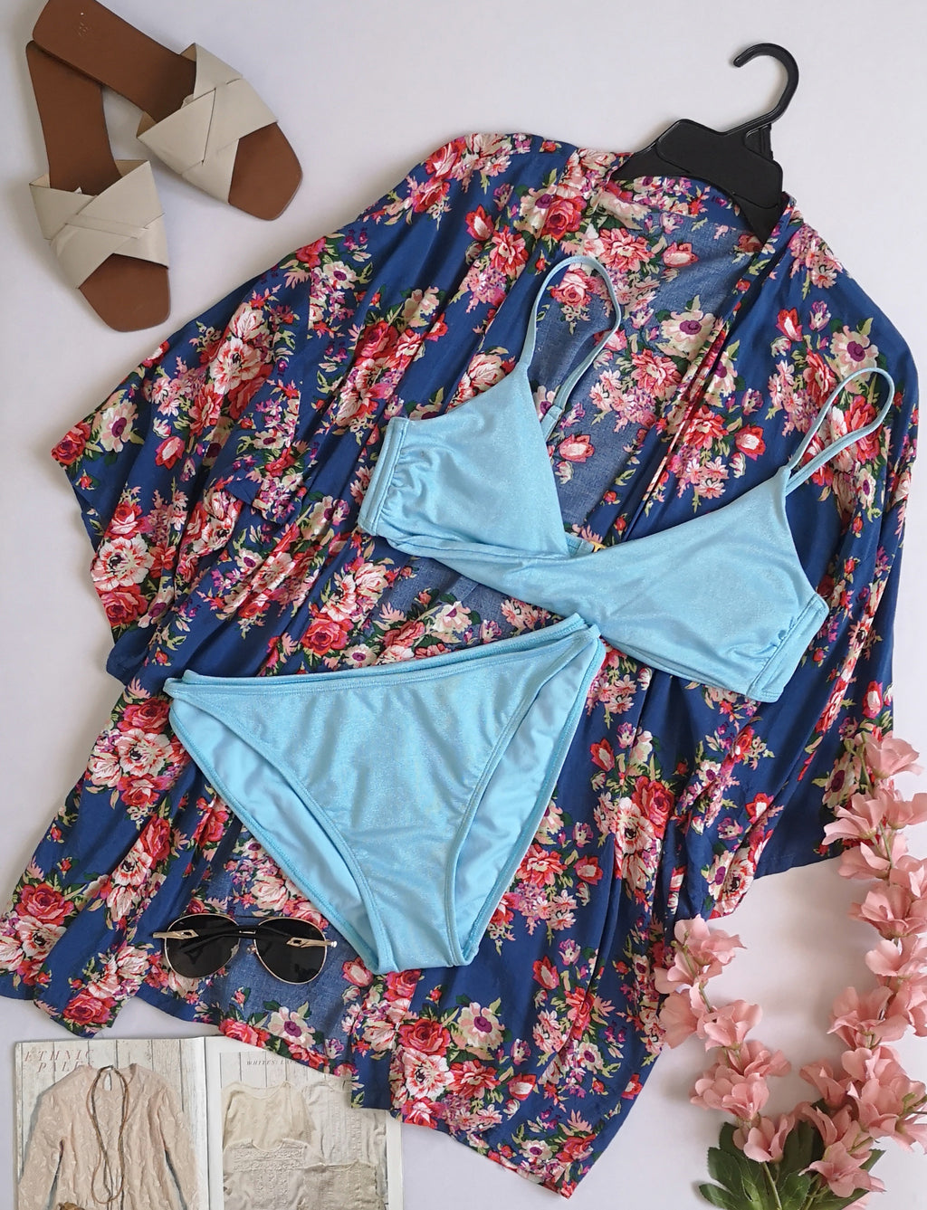 Traje de baño nuevo con kimono