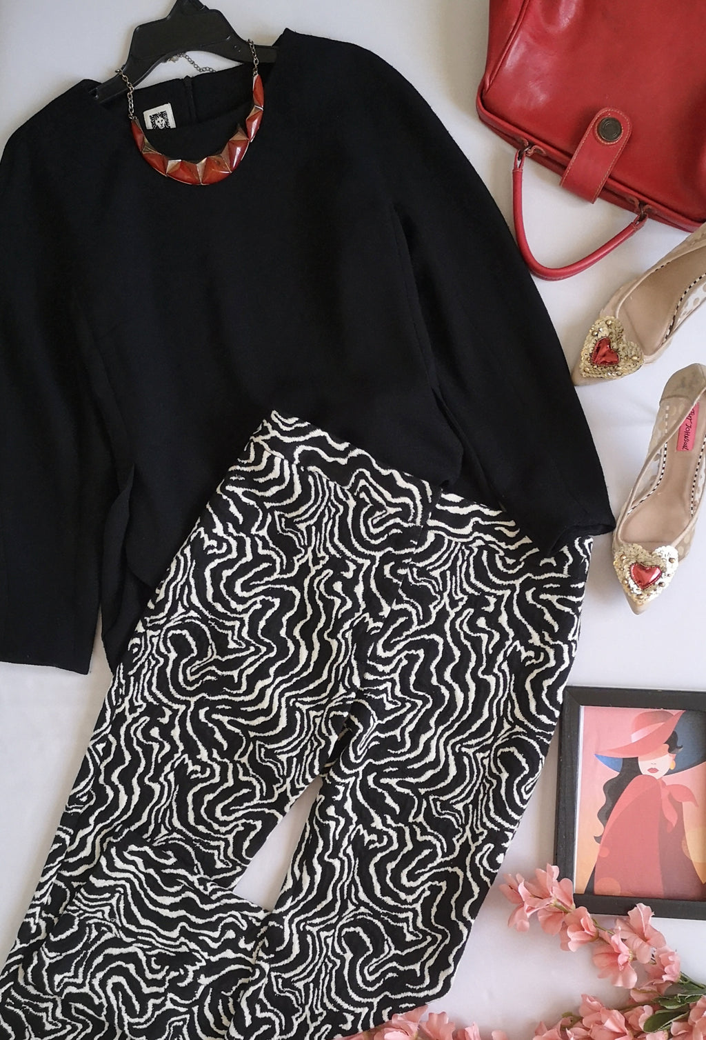 Blusa larga con pantalón corte recto