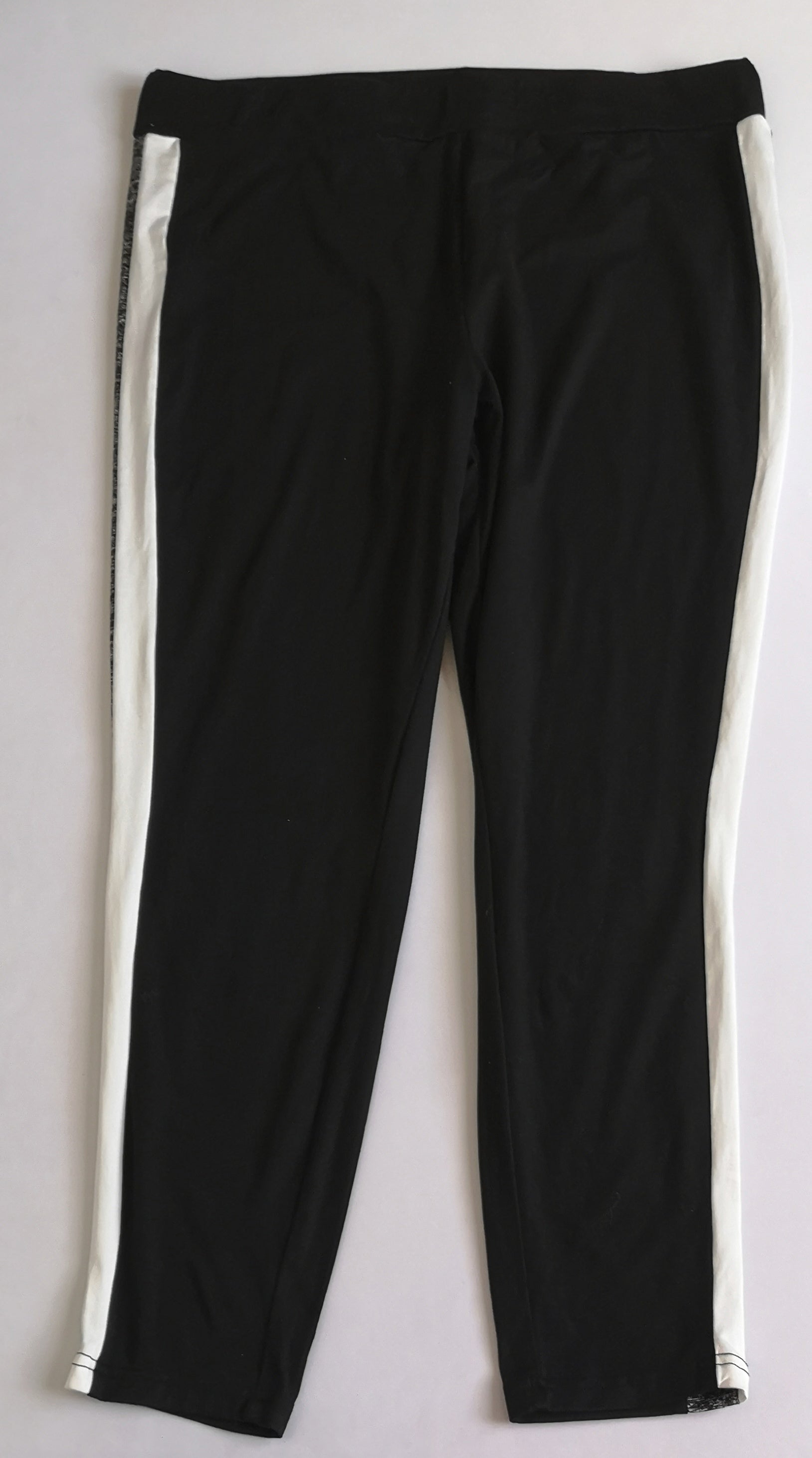 Blusa manga corta con pantalón tela suave ⚓
