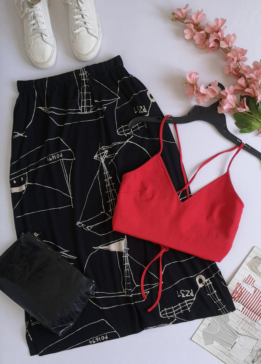 Top con falda cintura alta ⚓