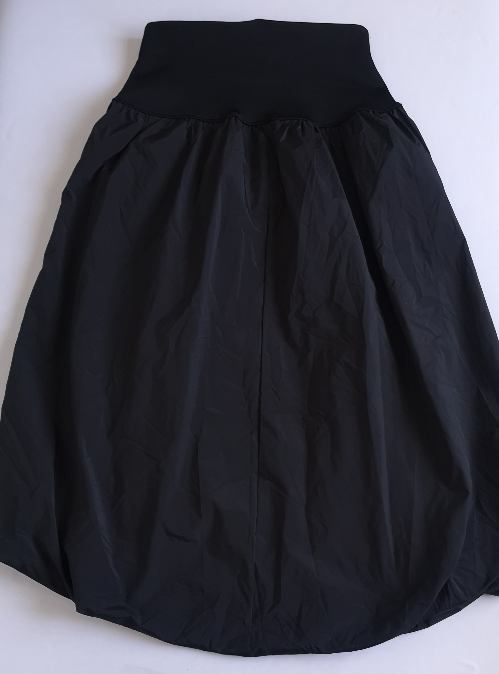 Falda bombacha con blusa crop