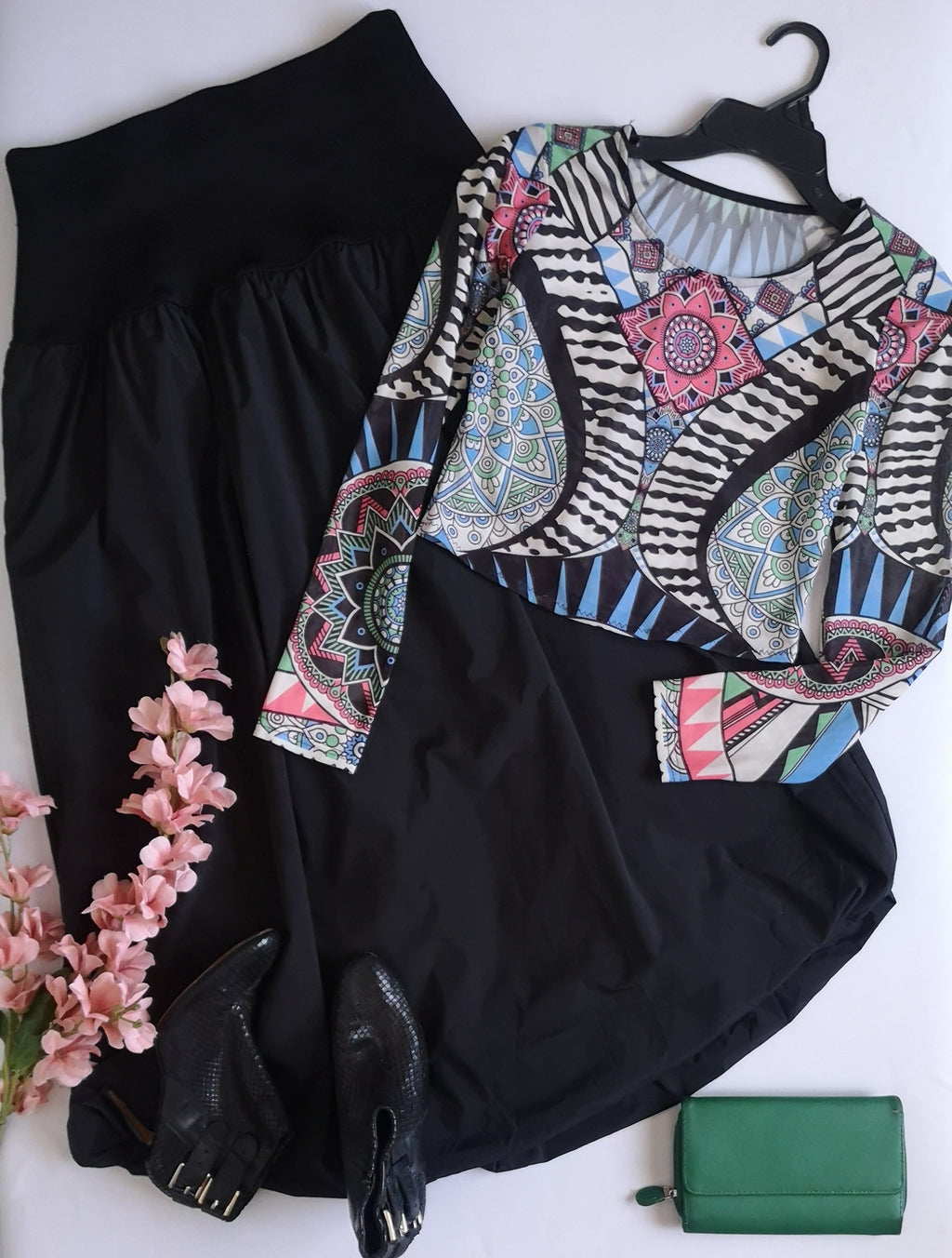 Falda bombacha con blusa crop