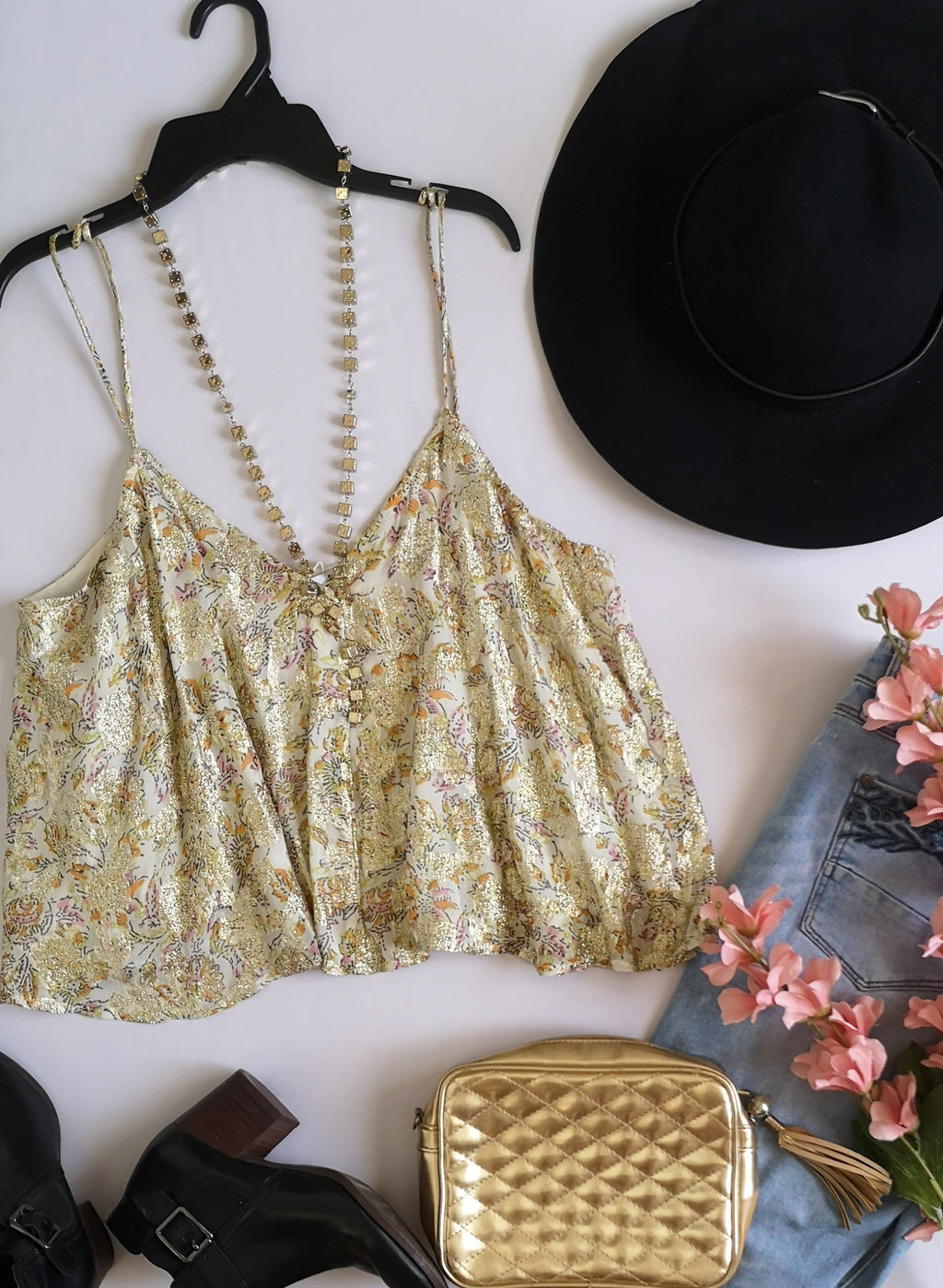 Blusa corta de tirantes