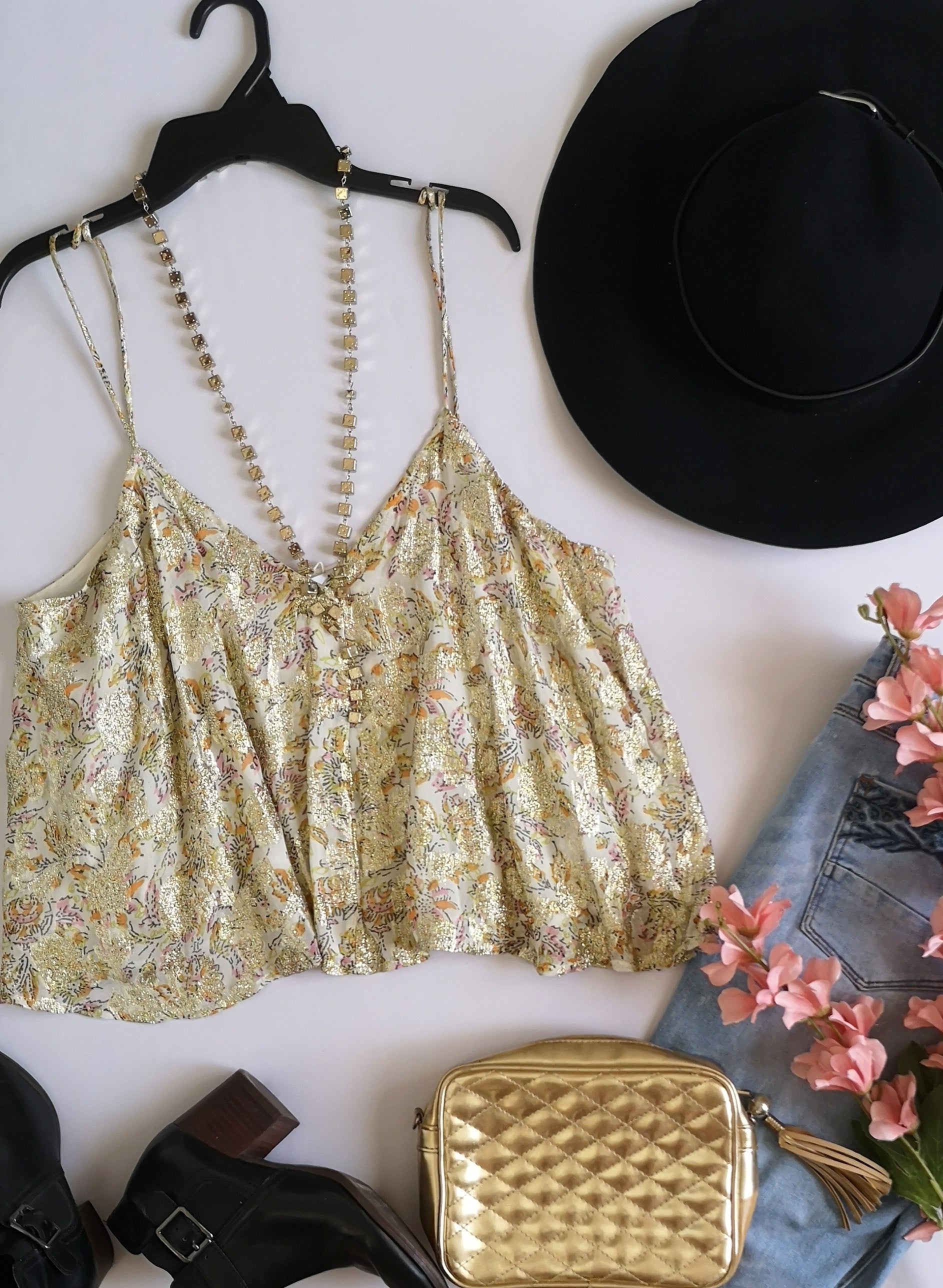 Blusa corta de tirantes