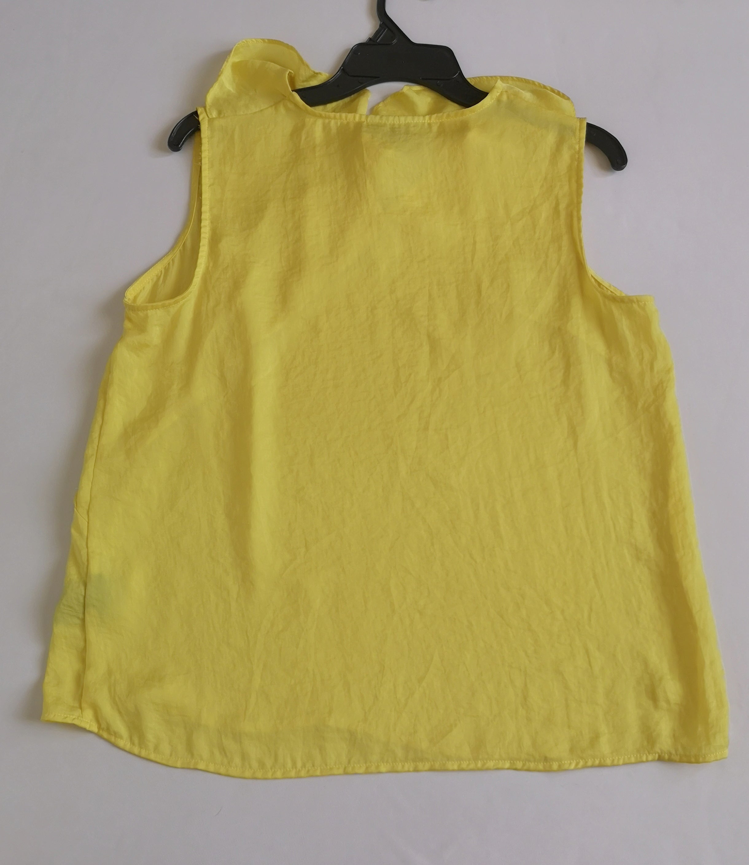 Blusa tipo seda con palazzo semiformal