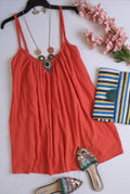 Vestido holgado de tirantes