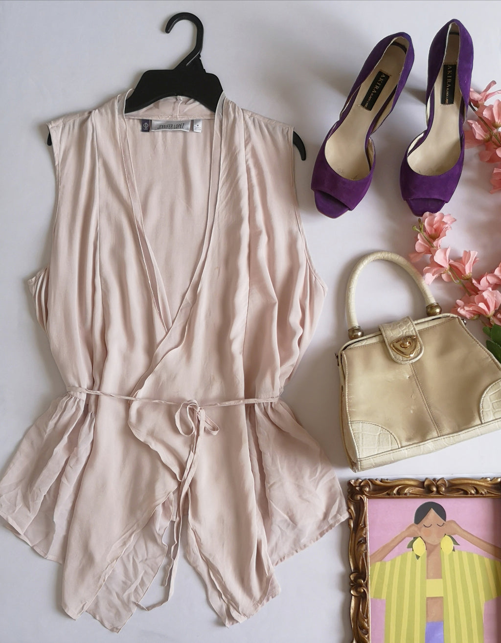 Chaleco tipo peplum con cinta ⚓