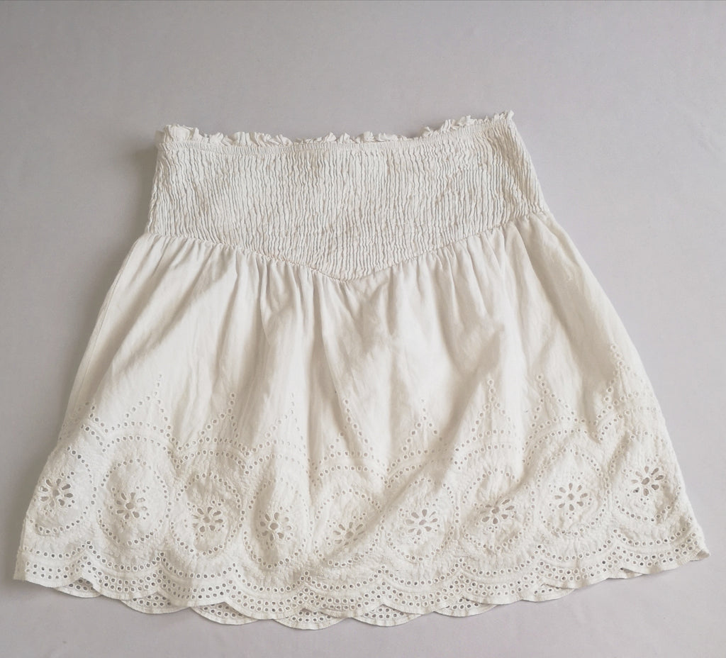 Blusa con olanes y falda de algodón ❤️