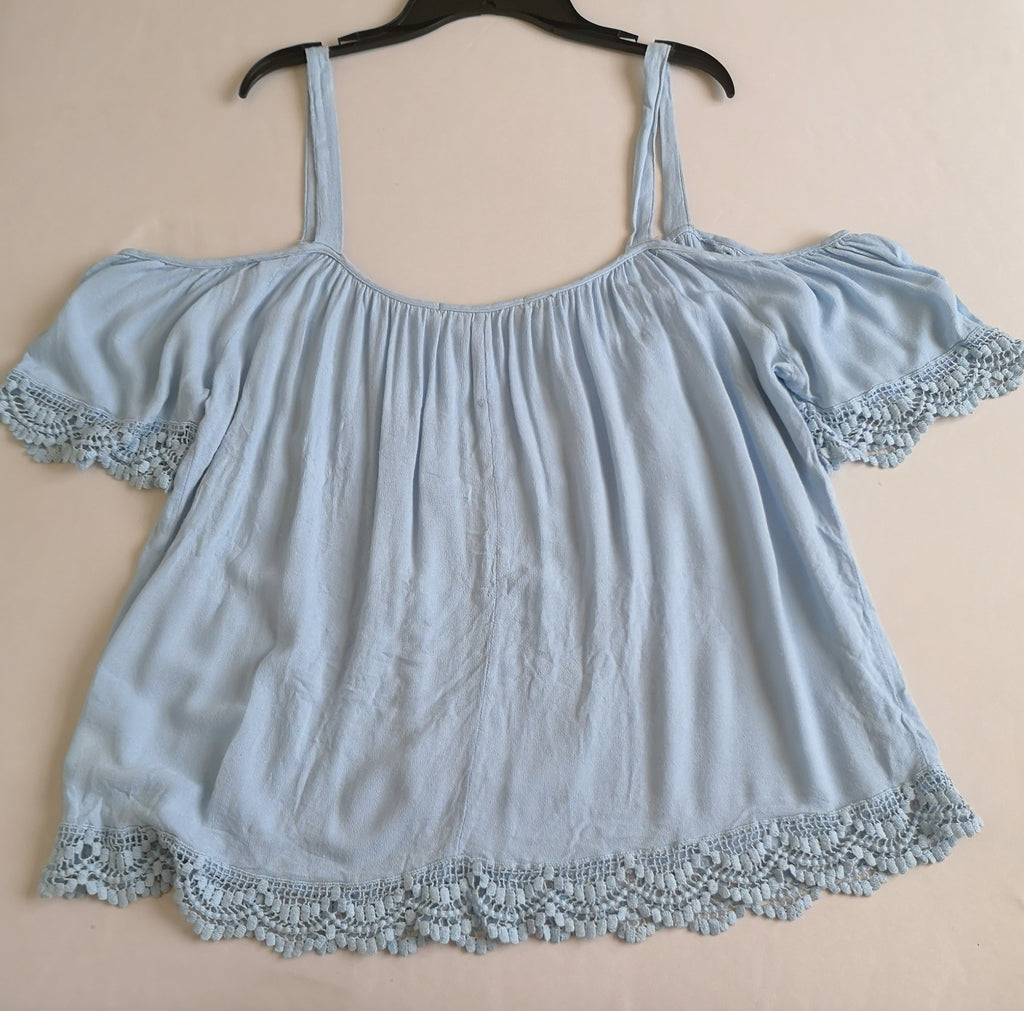 Blusa hombros descubiertos ⚓