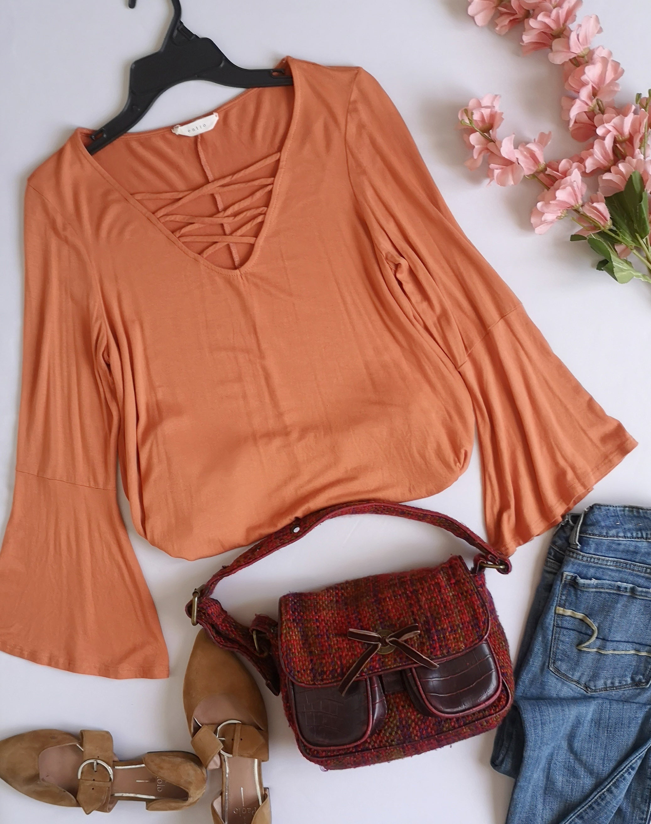 Blusa mangas Campana incluye cartera ❤️