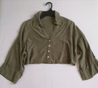 Blusa corta incluye cartera crosboddy