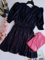 Vestido tipo seda mangas princesa incluye cartera ⚓