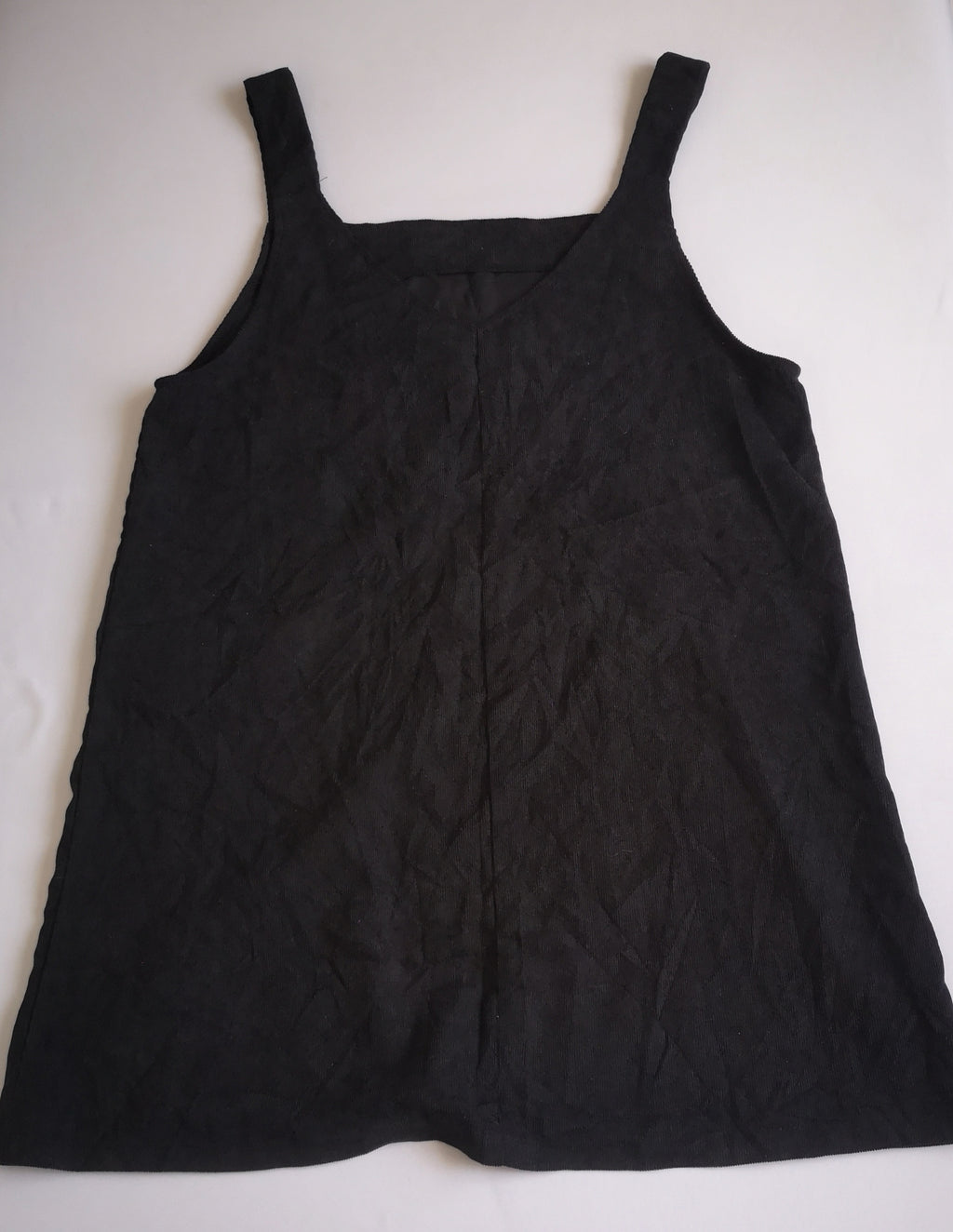 Vestido corte A con blusa de tul