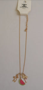 Collar con dijes removibles
