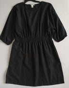 Vestido con elástico en la cintura