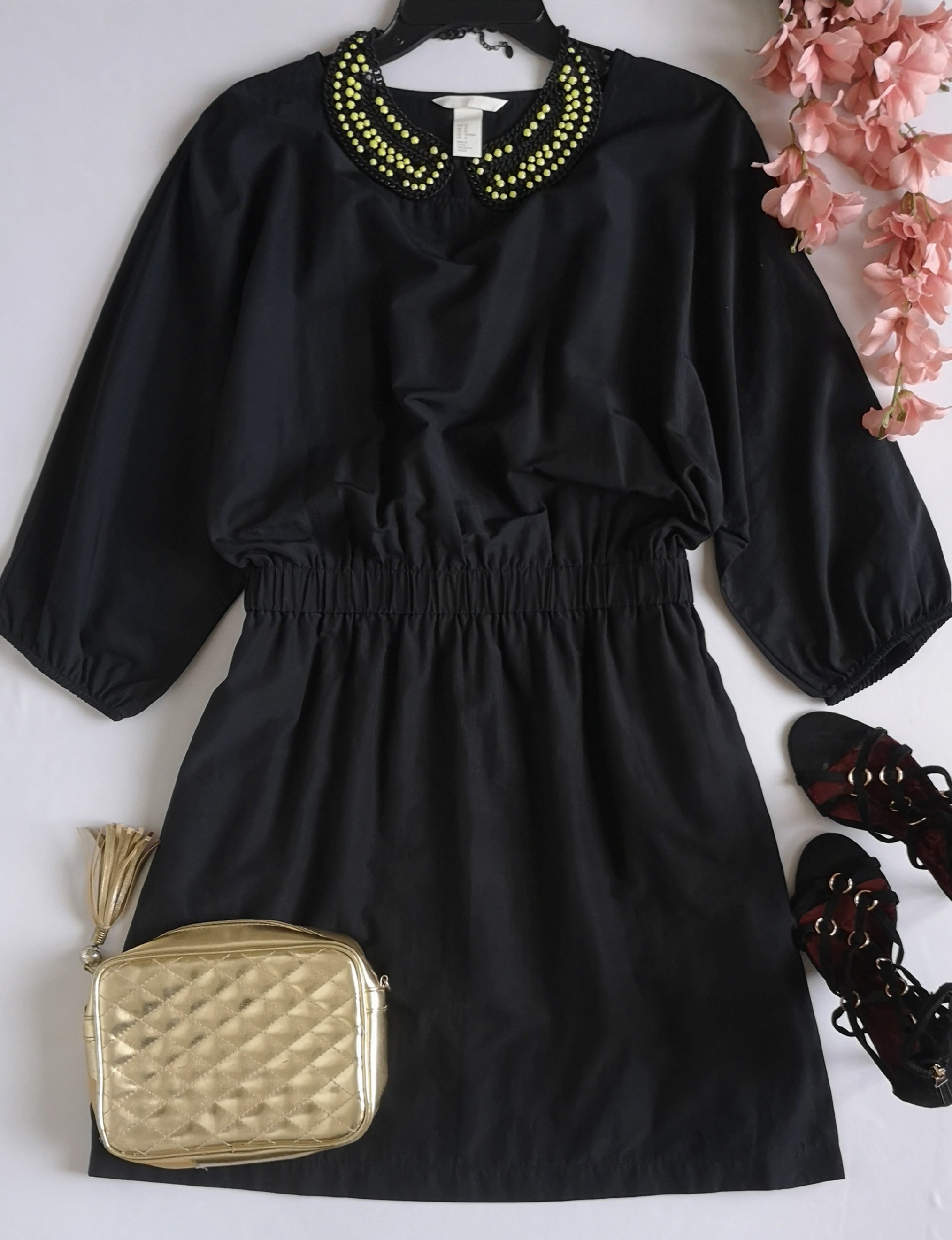 Vestido con elástico en la cintura