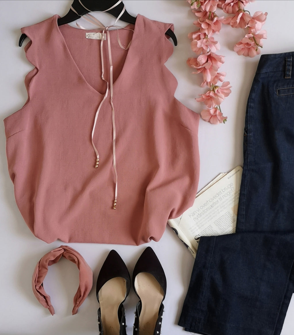 Blusa sin mangas incluye diadema 💙