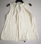 Blusa con cinto atrás y pantalón corte recto