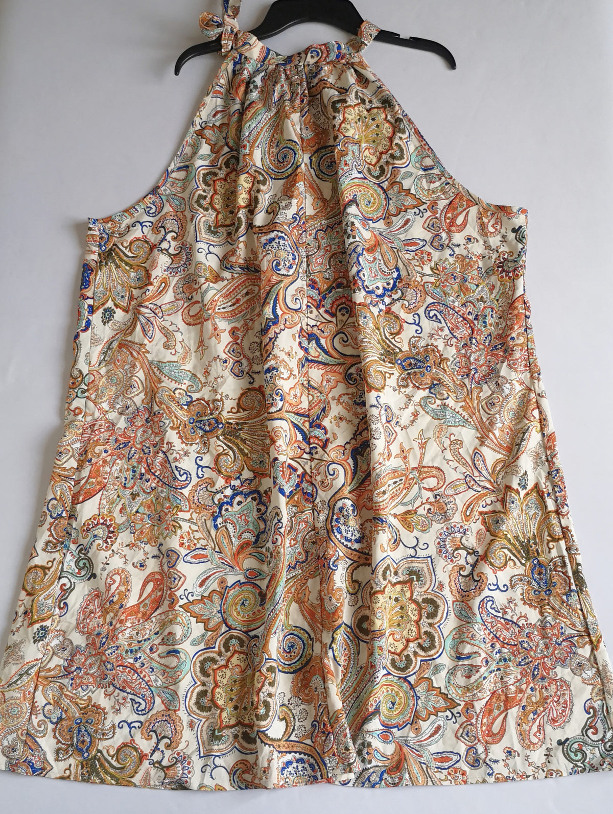 Vestido halter estilo holgado incluye cartera pequeña