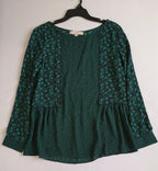 Blusa manga larga incluye collar