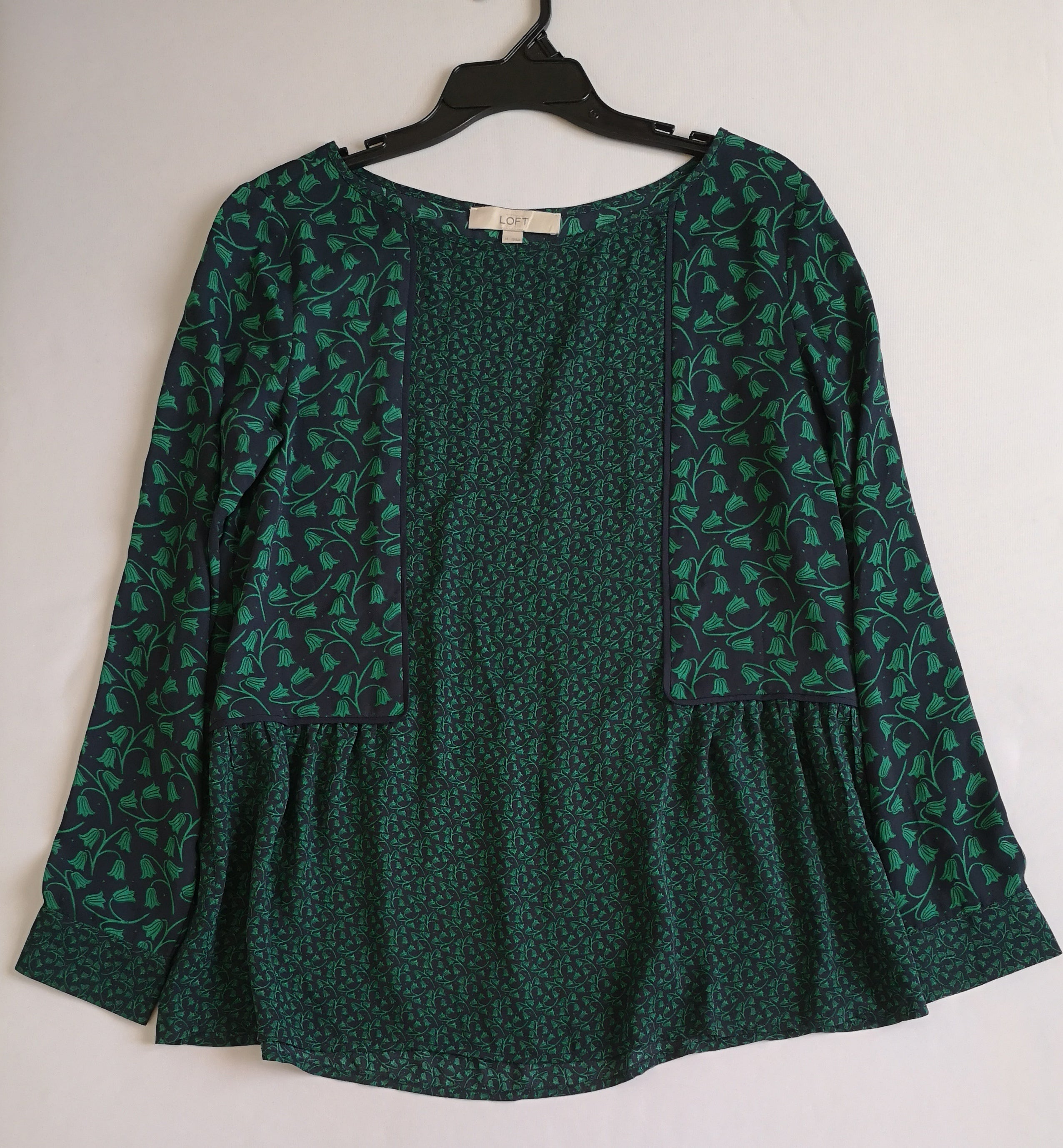 Blusa manga larga incluye collar